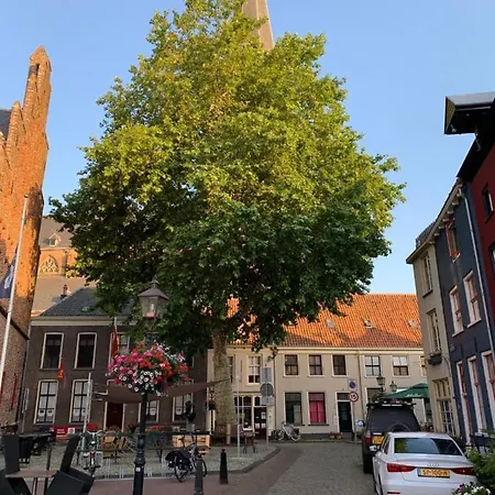 Het Rode Pakhuis Panzió
