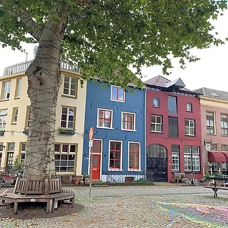 Bed & Breakfast Het Rode Pakhuis 3*