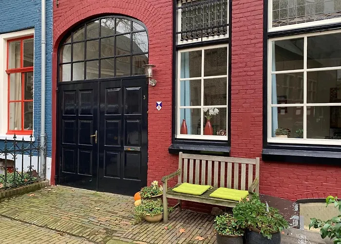 فندق مبيت وإفطار Het Rode Pakhuis 3*