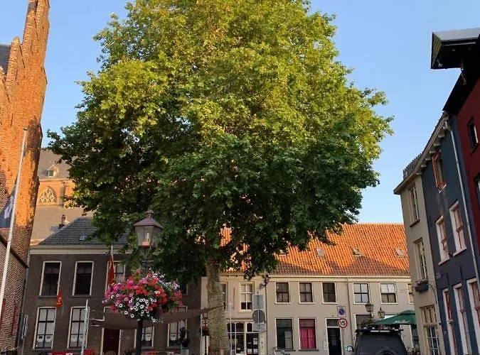 Het Rode Pakhuis Panzió