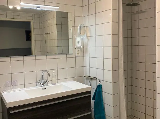 Het Rode Pakhuis Bed & Breakfast 3*